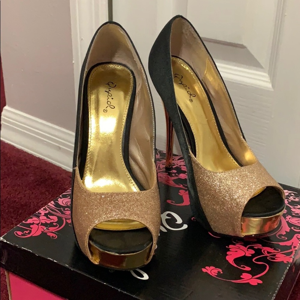 Qupid pumps